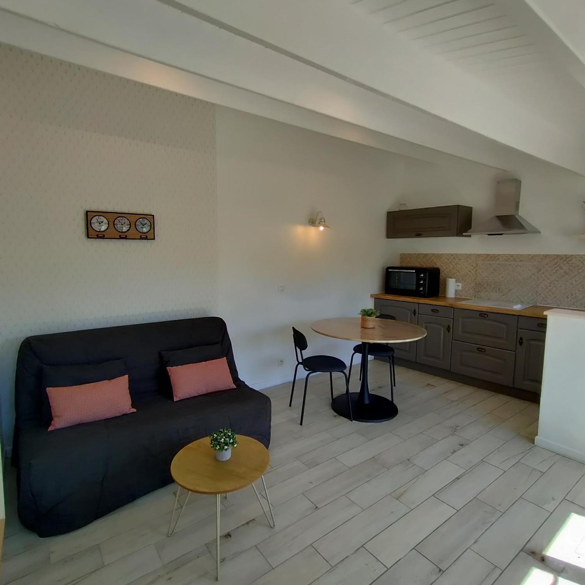 Maison 2 Personnes Ile D'yeu - Port-joinville Holiday home